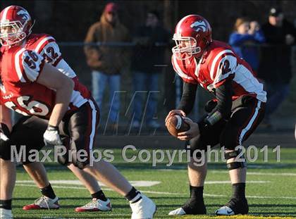 Thumbnail 3 in Masuk vs. Darien (CIAC Class L Semifinal) photogallery.