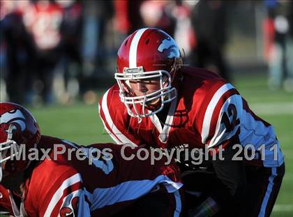 Thumbnail 2 in Masuk vs. Darien (CIAC Class L Semifinal) photogallery.