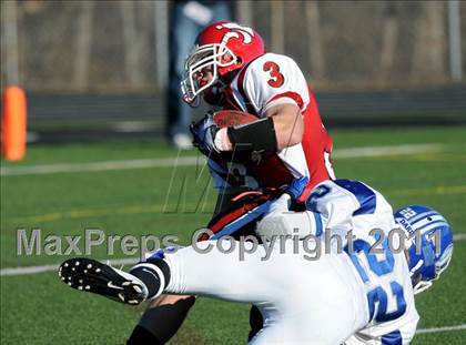 Thumbnail 3 in Masuk vs. Darien (CIAC Class L Semifinal) photogallery.