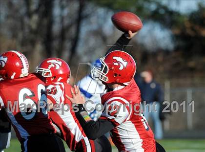 Thumbnail 2 in Masuk vs. Darien (CIAC Class L Semifinal) photogallery.