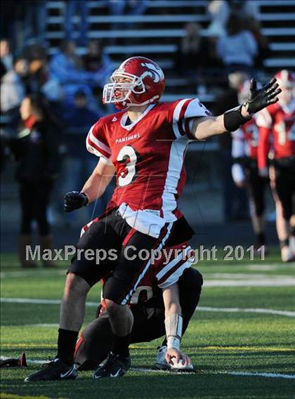 Thumbnail 1 in Masuk vs. Darien (CIAC Class L Semifinal) photogallery.