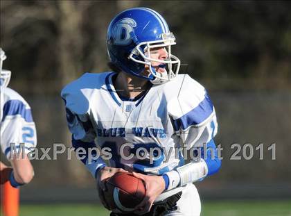 Thumbnail 2 in Masuk vs. Darien (CIAC Class L Semifinal) photogallery.