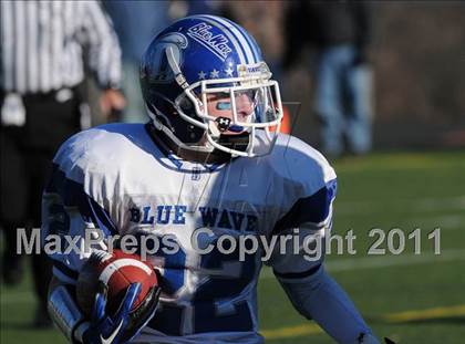 Thumbnail 2 in Masuk vs. Darien (CIAC Class L Semifinal) photogallery.