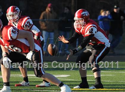 Thumbnail 2 in Masuk vs. Darien (CIAC Class L Semifinal) photogallery.