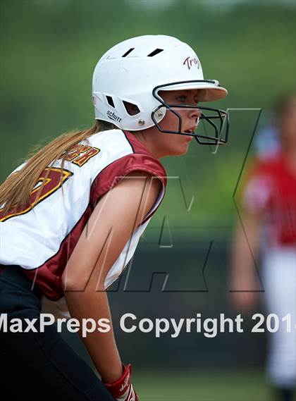 Thumbnail 3 in Lassiter vs. Allatoona (at Allatoona) photogallery.