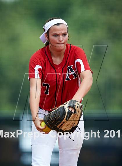Thumbnail 1 in Lassiter vs. Allatoona (at Allatoona) photogallery.