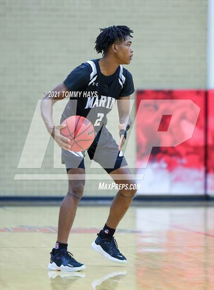 Thumbnail 2 in Martin vs. Duncanville (Whataburger Tournament) photogallery.
