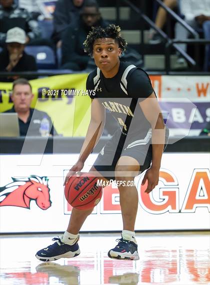 Thumbnail 2 in Martin vs. Duncanville (Whataburger Tournament) photogallery.