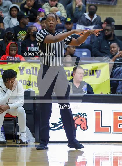 Thumbnail 2 in Martin vs. Duncanville (Whataburger Tournament) photogallery.