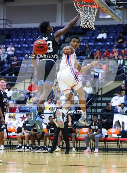 Thumbnail 2 in Martin vs. Duncanville (Whataburger Tournament) photogallery.