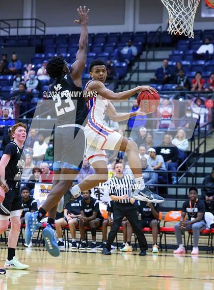 Thumbnail 2 in Martin vs. Duncanville (Whataburger Tournament) photogallery.