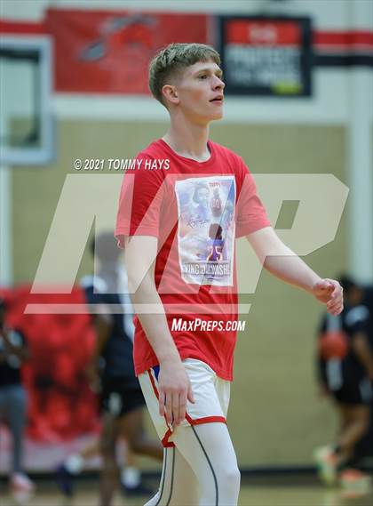 Thumbnail 1 in Martin vs. Duncanville (Whataburger Tournament) photogallery.