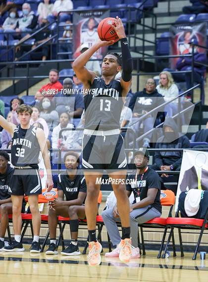 Thumbnail 2 in Martin vs. Duncanville (Whataburger Tournament) photogallery.