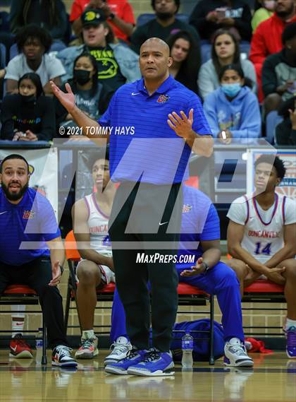 Thumbnail 3 in Martin vs. Duncanville (Whataburger Tournament) photogallery.