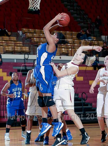 Thumbnail 2 in Palo Duro vs. Keller Central (Fantasy of Lights) photogallery.