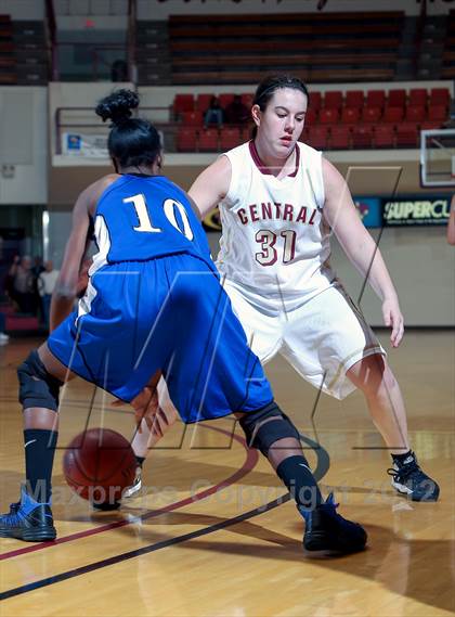 Thumbnail 3 in Palo Duro vs. Keller Central (Fantasy of Lights) photogallery.