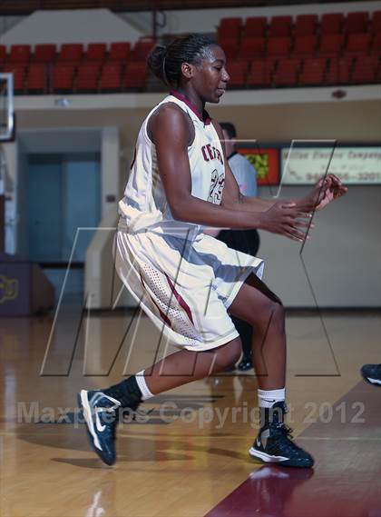 Thumbnail 2 in Palo Duro vs. Keller Central (Fantasy of Lights) photogallery.