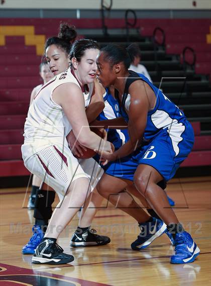 Thumbnail 3 in Palo Duro vs. Keller Central (Fantasy of Lights) photogallery.