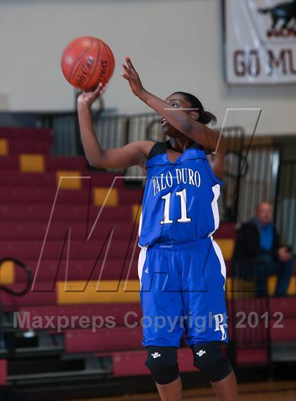Thumbnail 1 in Palo Duro vs. Keller Central (Fantasy of Lights) photogallery.