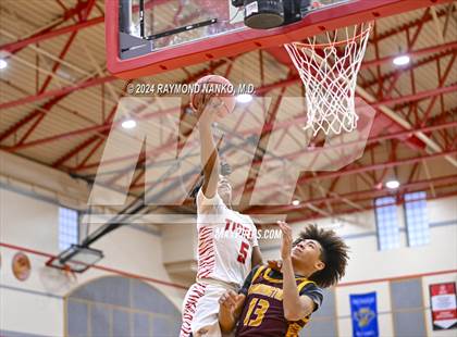 Thumbnail 2 in Bloomington North v Fishers (Fishers Holiday Classic)  photogallery.