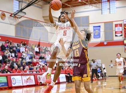 Thumbnail 1 in Bloomington North v Fishers (Fishers Holiday Classic)  photogallery.