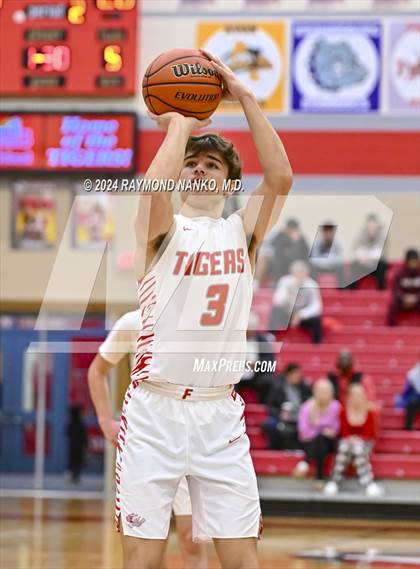 Thumbnail 2 in Bloomington North v Fishers (Fishers Holiday Classic)  photogallery.