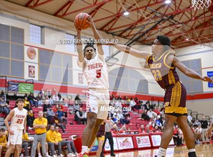 Thumbnail 1 in Bloomington North v Fishers (Fishers Holiday Classic)  photogallery.
