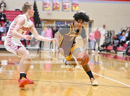 Thumbnail 3 in Bloomington North v Fishers (Fishers Holiday Classic)  photogallery.