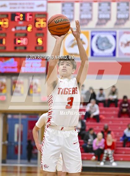 Thumbnail 3 in Bloomington North v Fishers (Fishers Holiday Classic)  photogallery.
