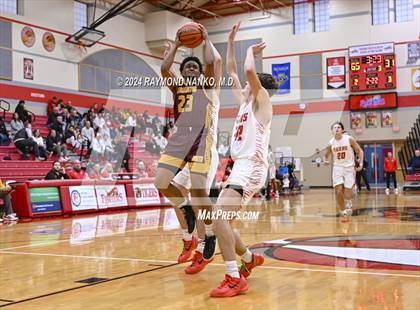 Thumbnail 3 in Bloomington North v Fishers (Fishers Holiday Classic)  photogallery.