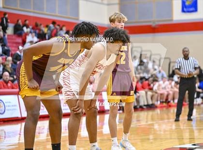 Thumbnail 3 in Bloomington North v Fishers (Fishers Holiday Classic)  photogallery.