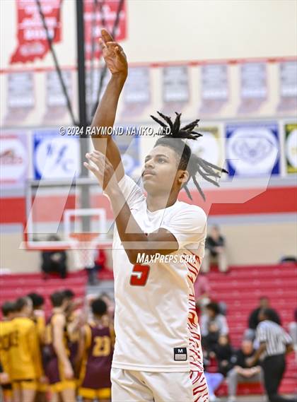 Thumbnail 1 in Bloomington North v Fishers (Fishers Holiday Classic)  photogallery.