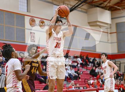Thumbnail 2 in Bloomington North v Fishers (Fishers Holiday Classic)  photogallery.