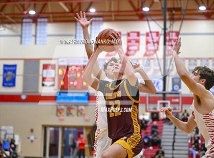 Thumbnail 3 in Bloomington North v Fishers (Fishers Holiday Classic)  photogallery.
