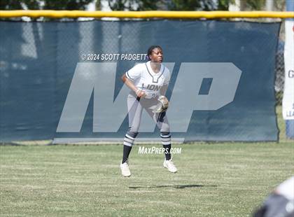 Thumbnail 1 in JSerra Catholic @ Great Oak (CIF SS D1 Quarterfinals) photogallery.