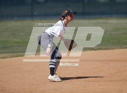 Thumbnail 3 in JSerra Catholic @ Great Oak (CIF SS D1 Quarterfinals) photogallery.