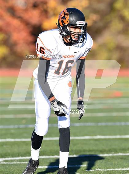 Thumbnail 3 in Haldane vs. Tuckahoe (Section 1 Class D Final) photogallery.