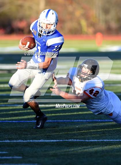 Thumbnail 3 in Haldane vs. Tuckahoe (Section 1 Class D Final) photogallery.