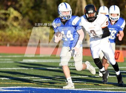Thumbnail 2 in Haldane vs. Tuckahoe (Section 1 Class D Final) photogallery.
