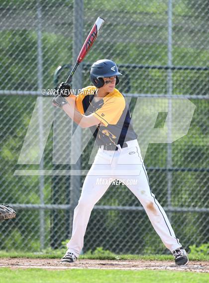 Thumbnail 2 in North Haven @ RHAM (CIAC Class L 1st Round) photogallery.