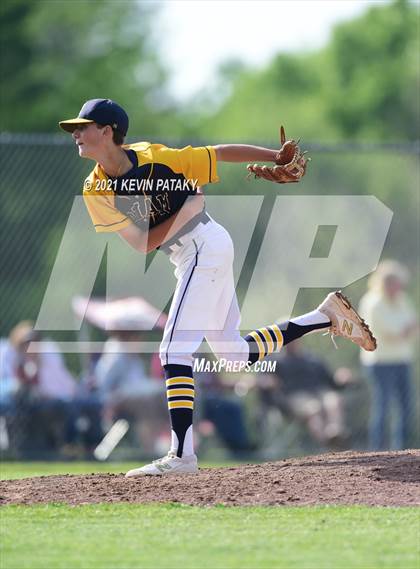Thumbnail 1 in North Haven @ RHAM (CIAC Class L 1st Round) photogallery.