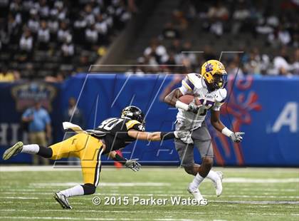 Thumbnail 1 in Edna Karr @ Neville (LHSAA Class 4A Final) photogallery.