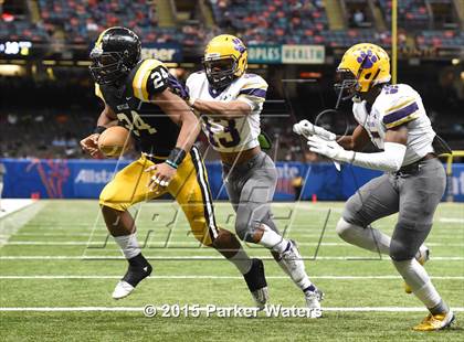 Thumbnail 3 in Edna Karr @ Neville (LHSAA Class 4A Final) photogallery.