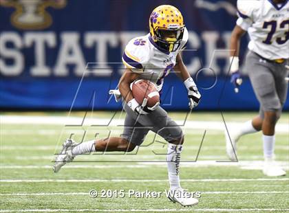 Thumbnail 2 in Edna Karr @ Neville (LHSAA Class 4A Final) photogallery.