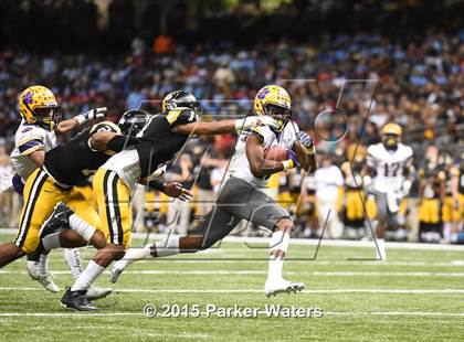 Thumbnail 1 in Edna Karr @ Neville (LHSAA Class 4A Final) photogallery.