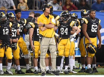 Thumbnail 3 in Edna Karr @ Neville (LHSAA Class 4A Final) photogallery.