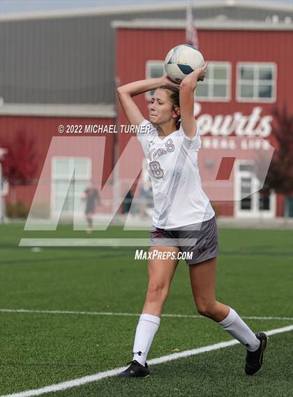 Thumbnail 3 in Twin Falls vs Canyon Ridge (IHSAA 4A State Playoff)  photogallery.
