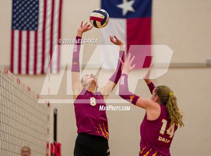 Thumbnail 3 in Johnson vs. Dripping Springs photogallery.