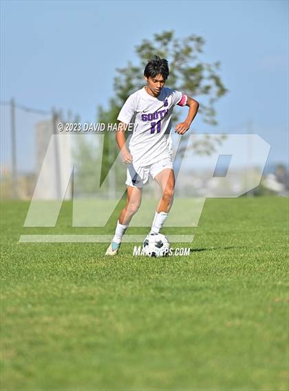 Thumbnail 2 in Denver South vs Chatfield photogallery.