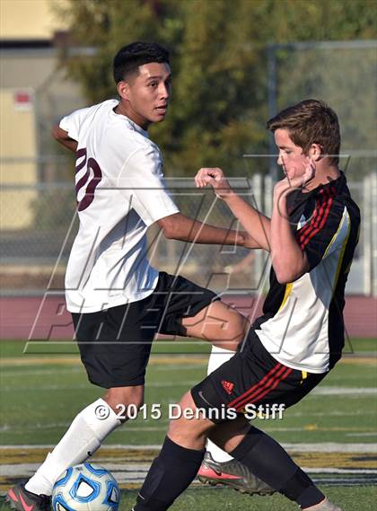 Thumbnail 2 in Oakdale vs. Weston Ranch (CIF SJS D3 Final) photogallery.